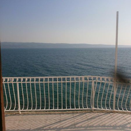 Apartmani Lastro Йесенице Екстериор снимка