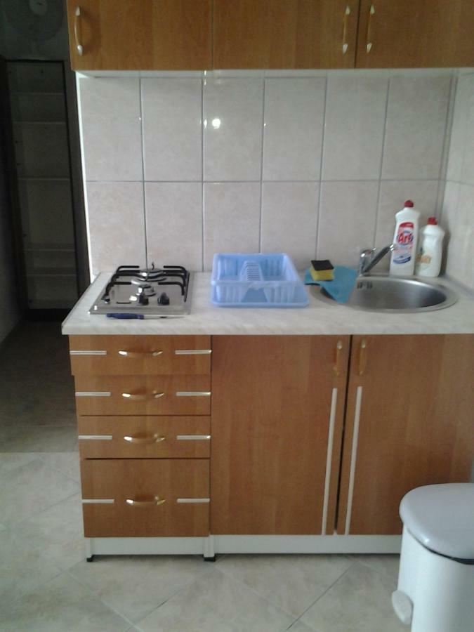 Apartmani Lastro Йесенице Екстериор снимка
